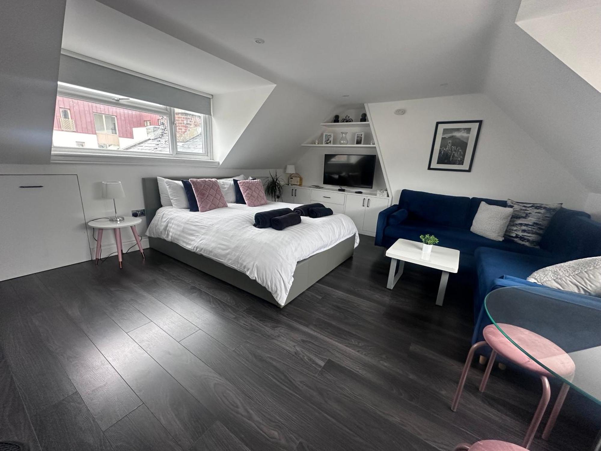 Eden House & Aquila House - Beach Apartments & Suites Saint Helier ภายนอก รูปภาพ